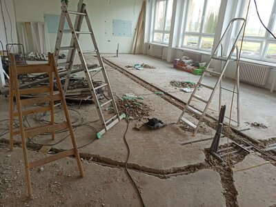 Průběh rekonstrukce odborné učebny chemie
