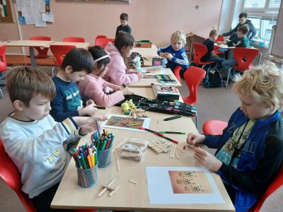 Vyrábíme letadélka- 5.ŠD