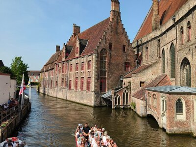Bruggy