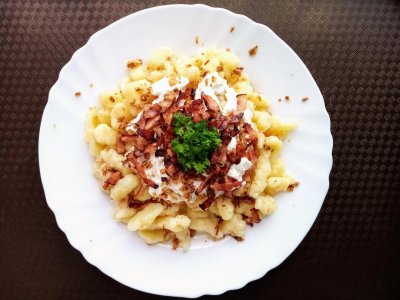 Halušky s brynzou a anglickou slaninou