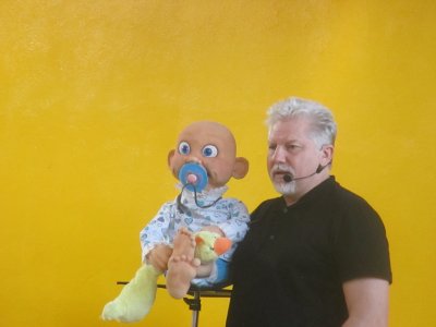 Břichomluvec s Matýskem u nás v družině