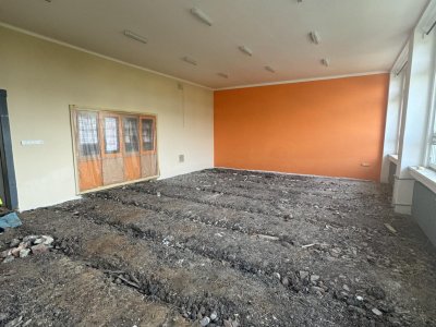 Výměna podlahy (havarijní stav) v budoucí IV. B.